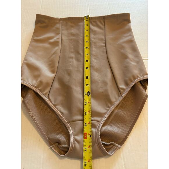 Miraclesuit Tan C70 Tummy Control Shapewear Bottoms Plus Size 2X Style 2705 Slim - Picture 9 of 9